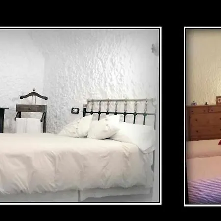 Country house Habitat Troglodita Almagruz *